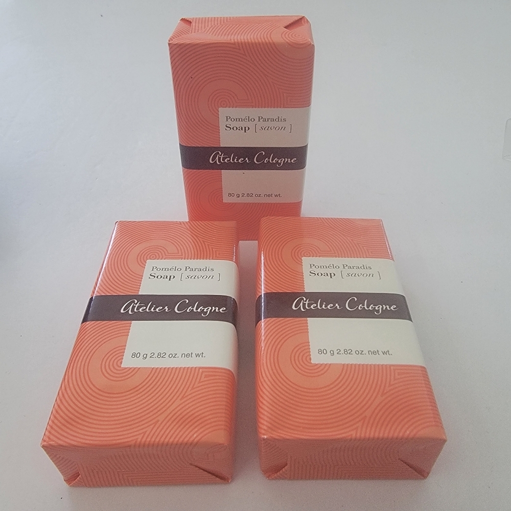 Atelier Cologne Pomelo Paradis Soap Set